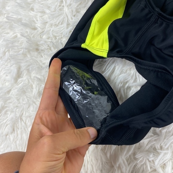 NWT Nike Swimsuit - Picture 5 of 9